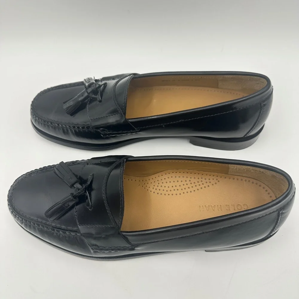 Cole Haan Loafers Black Leather Round Pinch Toe Tassel Slip On Shoe Size 10D